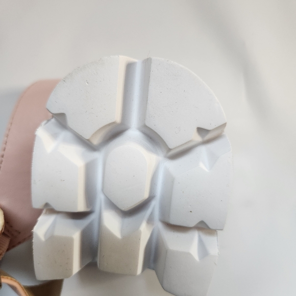 BC Footwear Blush So Famous Sandals Pink Vegan Leather Chunky Size 7.5 - Picture 6 of 15